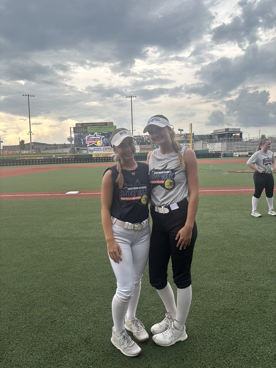 Best of luck to our two participants in tonight’s Southern Illinois Select Game! Way to go Ava and Liv! #MusketeerSoftball