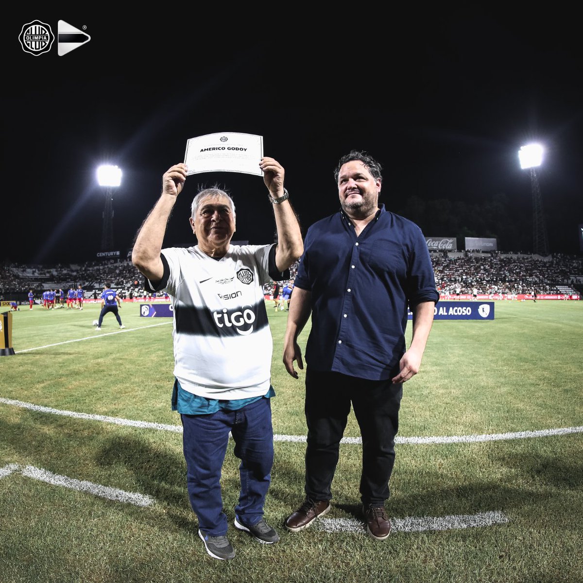 Los pésames para los familiares de Américo Godoy quien falleció esta mañana, ex jugador del Sport Primavera, Sp. Luqueño y Olimpia, donde brilló bajo el mando del legendario Aurelio González. 
QEPD