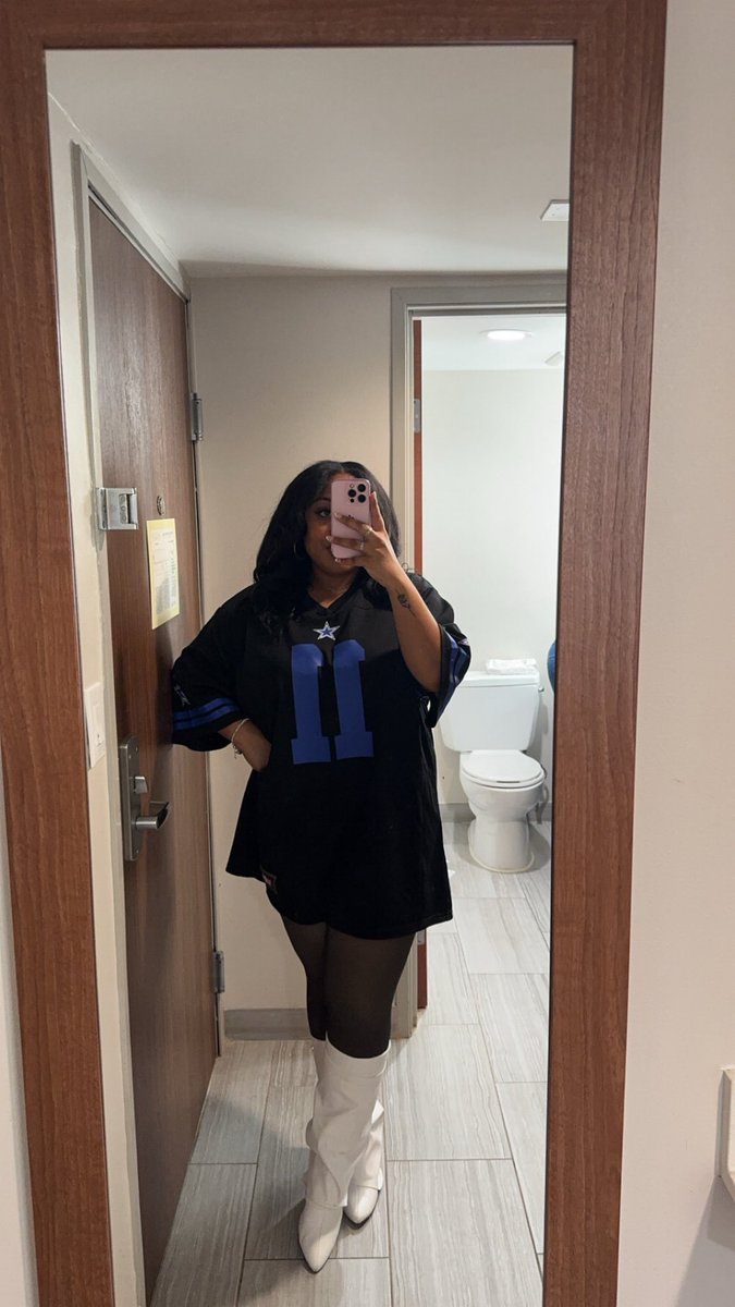 and yes, i know i will be disappointed again this year. idc lol