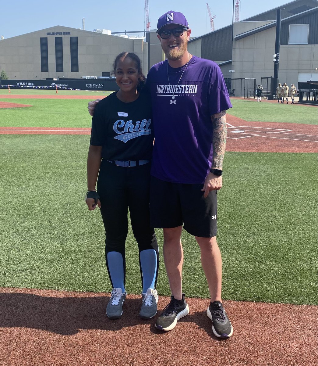 Love spending a day at <a href="/NUSBcats/">Northwestern Softball</a>  camp because the coaches are remarkable! I will implement the catching drills I learned from <a href="/FranStrub/">Fran Strub</a>. Go ‘Cats! 

<a href="/katedrohan/">Kate Drohan</a> <a href="/TonySmithNUSB/">Anthony Smith</a> <a href="/CarylDrohan/">Caryl Drohan</a> <a href="/Mgascoigne32/">Michelle Gascoigne</a> <a href="/MsDuehr/">Olivia Cocciemiglio</a> <a href="/OPRFSoftball/">OPRFSoftball</a> #beremarkable