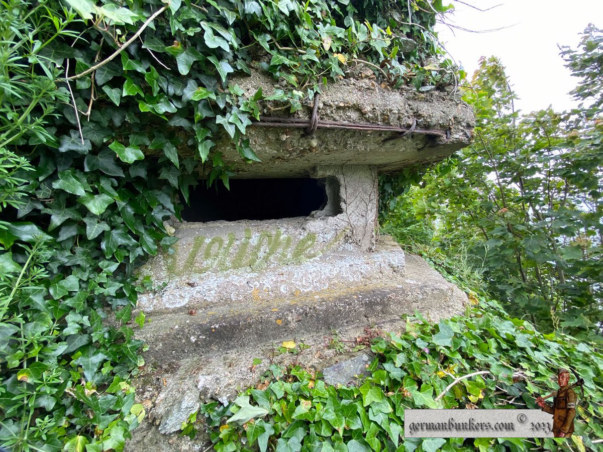 germanbunkers's tweet image. Slightly east of Castel Vendon M.KB. Landemar is Wn 229. This is a popular place for it's breathtaking views and great hiking trails. If you carefully venture off the hiking trail you will find there are a number of German MG bunkers incorporated into the rockface #WW2