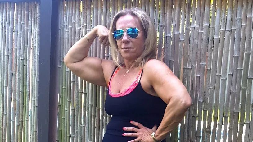 At my core I'm an old school bodybuilder. I'm 74 and have been picking things up and putting them down for almost 50 years. 

Happy Workout Wednesday 🏋️‍♀️

#bodybuilder #bodybuilding #gymlife #FitnessMotivation #fitfam