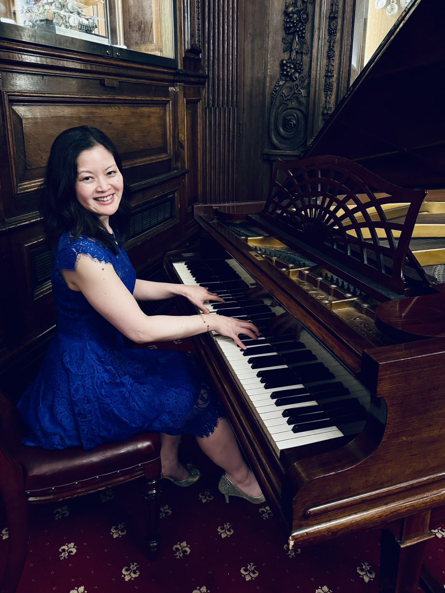 It was a joy to attend the inaugural Masters of Wine Formal Dinner at Vintners Hall in May. I was honored to provide music for such a special event, on an heirloom C. Bechstein piano, no less! 🎶 May we come together and share the Loving Cup again soon 🍷 #piano <a href="/mastersofwine/">Masters of Wine</a>