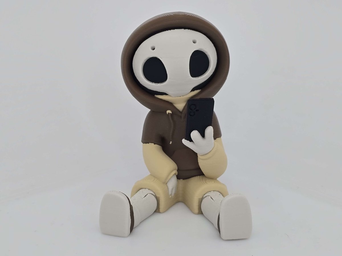👻 Pick your player:
🖤 Shadow Hazy
☕ Mocha Hazy
❄️ Chill Hazy
Articulated hoodie ghost now available on Etsy.
🎁 Use code HAZY10 for 10% off!

🔗 w0lfninja3dprints.etsy.com/listing/433488…

#ProjectHazy #3DPrintedArt #ArtToys #GhostToy #EtsyFinds #EtsyShop #ScrollAddict #MoodyVibes #SuperPrints3D