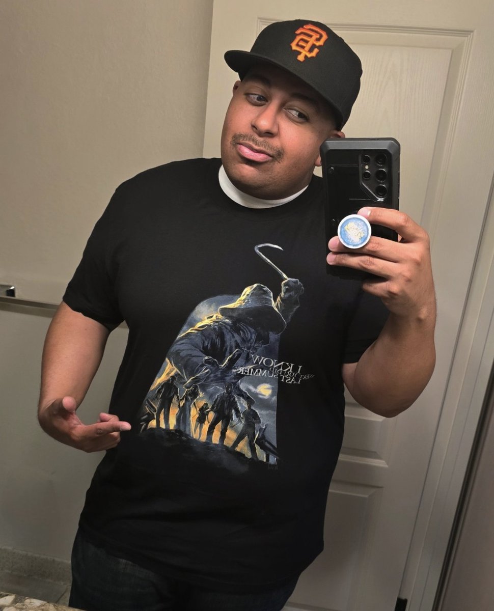Terrell (@terrell826) on Twitter photo Ready for #IKnowWhatYouDidLastSummer 🪝🙌🏽😱 <a href="/CAVITYCOLORS/">CAVITYCOLORS 🎃</a> <a href="/ikwydlsmovie/">I Know What You Did Last Summer</a> #HorrorLover #HorrorNerd Ready for #IKnowWhatYouDidLastSummer 🪝🙌🏽😱 <a href="/CAVITYCOLORS/">CAVITYCOLORS 🎃</a> <a href="/ikwydlsmovie/">I Know What You Did Last Summer</a> #HorrorLover #HorrorNerd