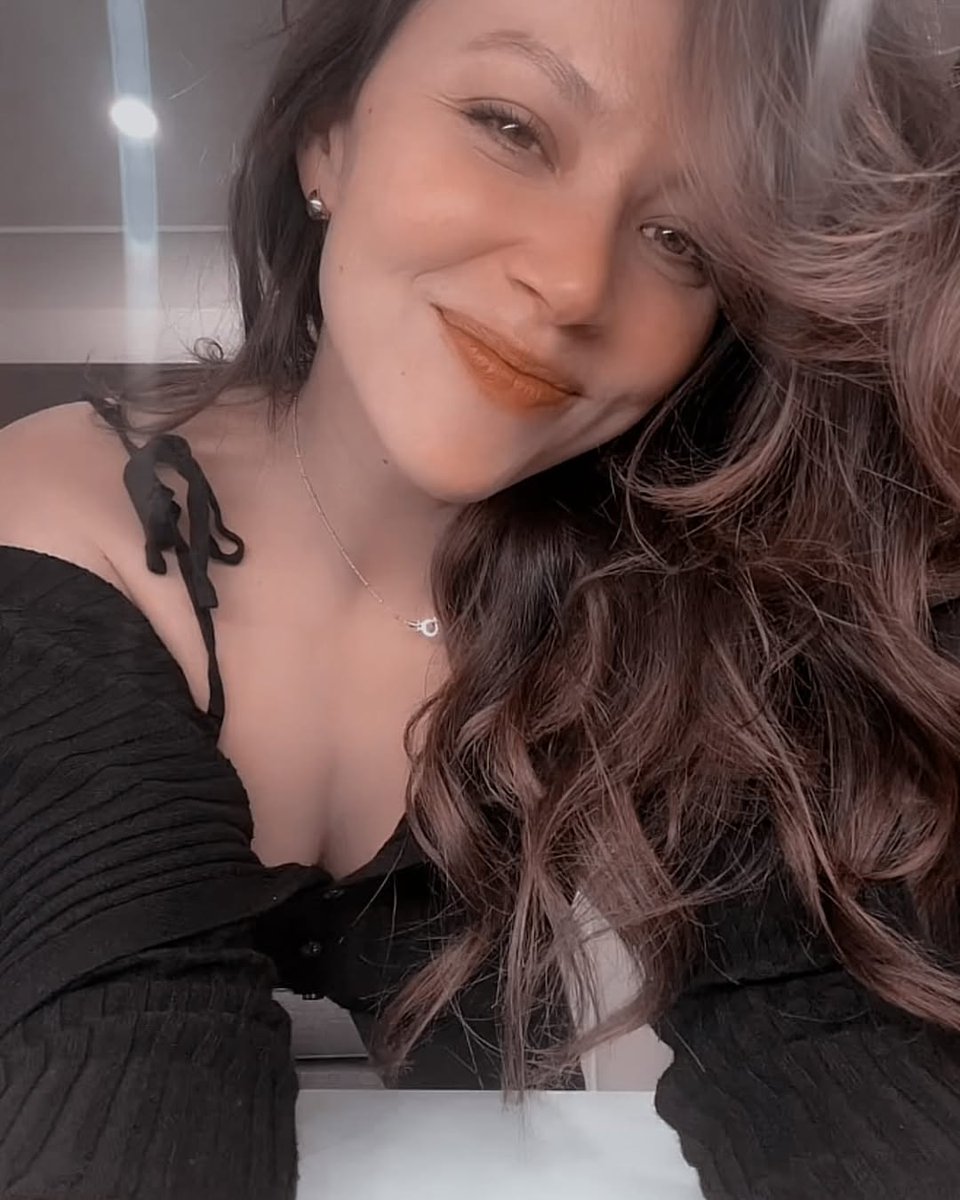 ⠀⠀⠀⠀⠀ ⠀ ⠀⠀⠀⠀ 
⠀⠀⠀⠀⠀ ⠀⠀⠀⠀Every picture tells a story.