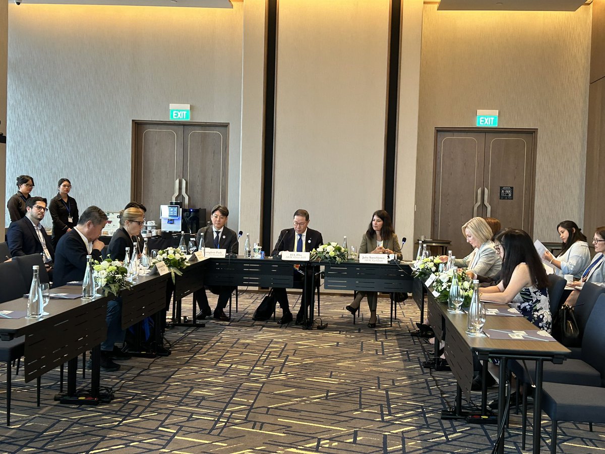 APECBiz's tweet image. ABAC 3 meeting got underway Tuesday with the Opening Chair’s Meeting where Working Group Chairs outlined their agenda for this meeting. At ABAC 3, the Council will finalize their Report to APEC Leader and Letters to Seven Sectoral Ministers who are holding their meetings this…