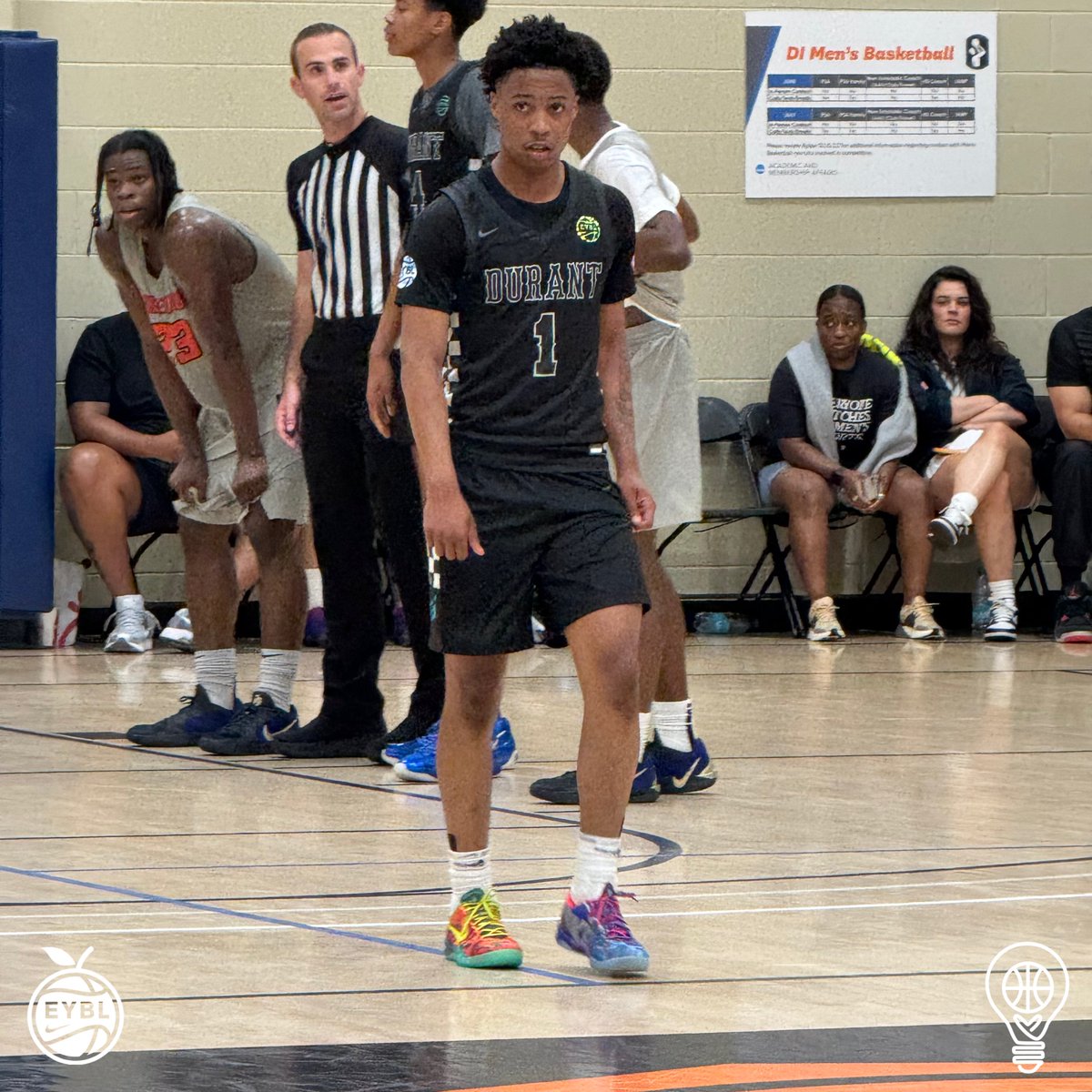 Pro Insight Player Spotlight 🔦

👤 Anthony Brown, Jr.

🏀 <a href="/teamdurant_AAU/">Official Team Durant</a>

🎓 2026

📌 #PeachJam

💡The PG exploded for 37 points and 5 assists vs. Team Takeover on Tuesday evening. He showcased his deep range, shooting versatility and ball handing craft en route to 5 3PM and 10