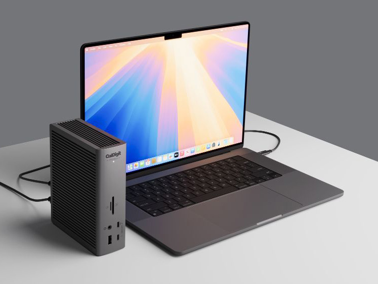 watch_akiba's tweet photo. 更新:Thunderbolt 5対応のハイエンドドック「CalDigit TS5 Plus」が発売、約8.7万円で初回入荷分は即完売 https://t.co/DPS9mHTu1z #CalDigit #Thunderbolt https://t.co/OVVcWh8rnM
