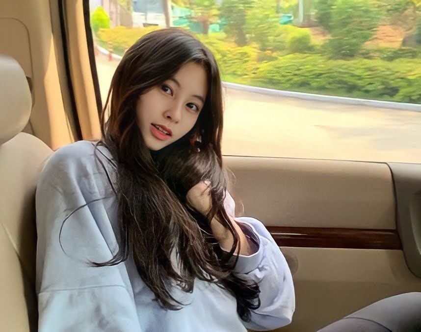 cocoakiyama's tweet image. Possible THE L1VE LABEL New Girl Group 2nd Member (Take this with a grain of 🧂‼️)

— SHIN NARIN (신나린)
• Birthday: December 1st, 2003
• Nationality: Korean 🇰🇷
• Joined THE L1VE in 2023
• Ex-BELIFT Trainee (Almost R U Next?)
• Rumored I-LAND 2 Contestant Pre-Show