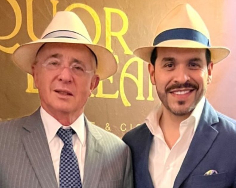 Misión cumplida tweet media