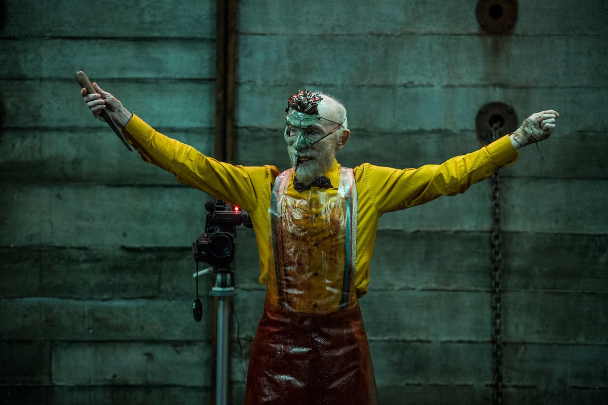 Jackie Earle Haley goes full nightmare showman in Your Host, a deadly horror-thriller premiering at #FrightFest2025. Can you win the game? 🎭🔪 #YourHost #HorrorMovies #UKFilmFestival #FrightFest wix.to/jPz8wci