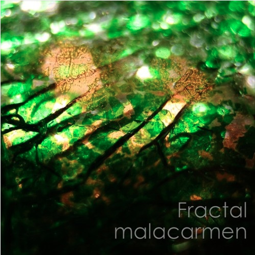 “Fractal” nunca llegó a disco. Sigue siendo demo y caos infinito.

¿Quién la quiere en vivo otra vez?

Link para que la escuches. 🤘

malacarmen.bandcamp.com/track/fractal

#Malacarmen #Fractal #Throwback