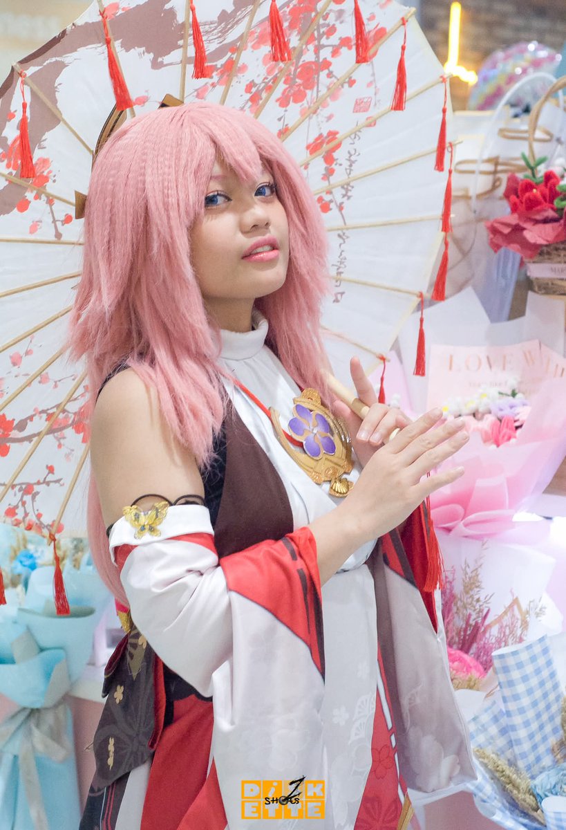 CosZzee's tweet image. Yae Miko photos from Concast 🦊🌸✨️

👗Haruka
📸 Dizkette Cos 

#concast #yaemiko #genshinimpact #cosplay #yaemikocosplay #genshinimpactcosplay