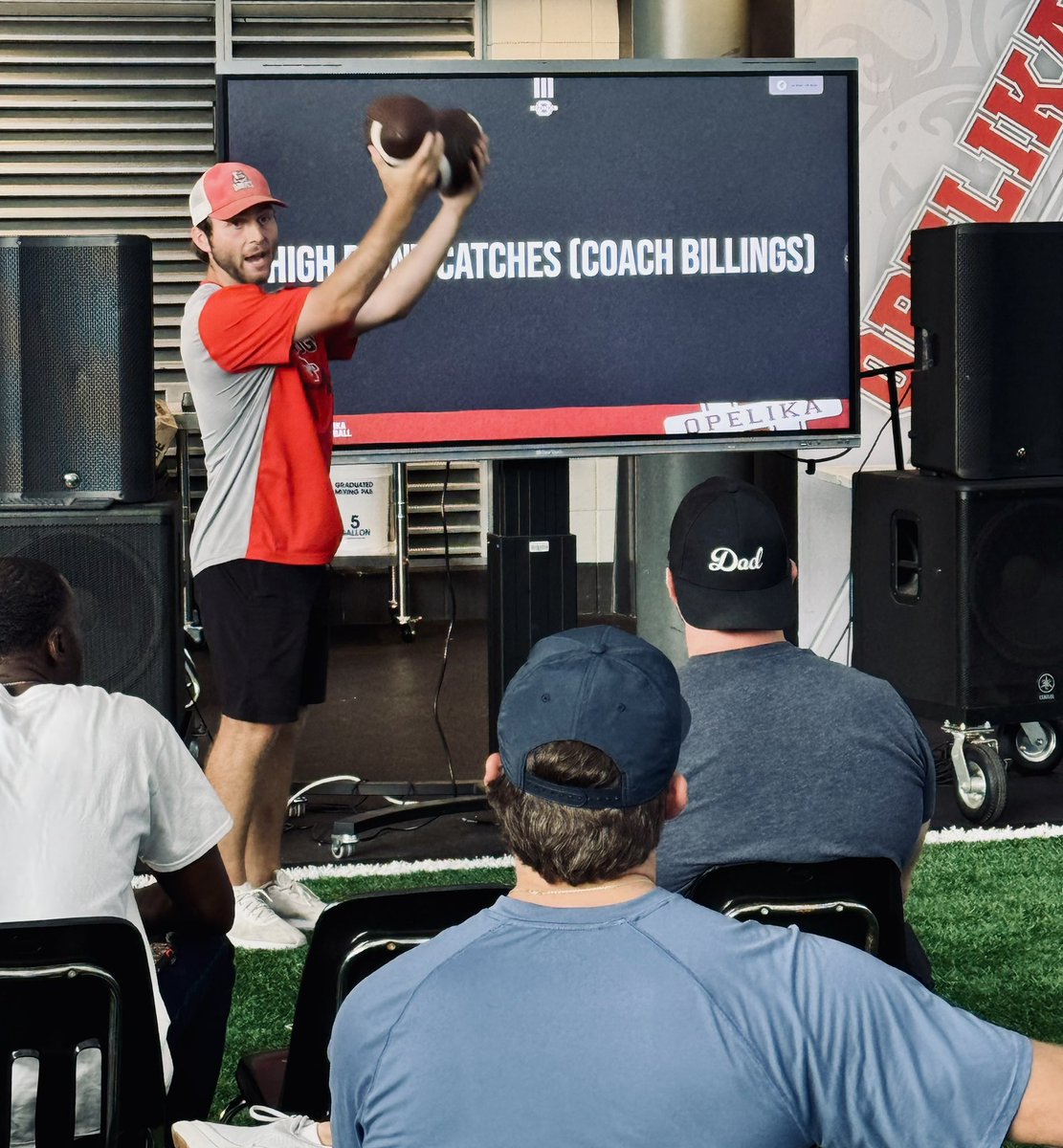 Loved getting the opportunity to talk ball with some of our youth football coaches! We appreciate all that y’all do for us and for investing in our kids 
#OwnIt