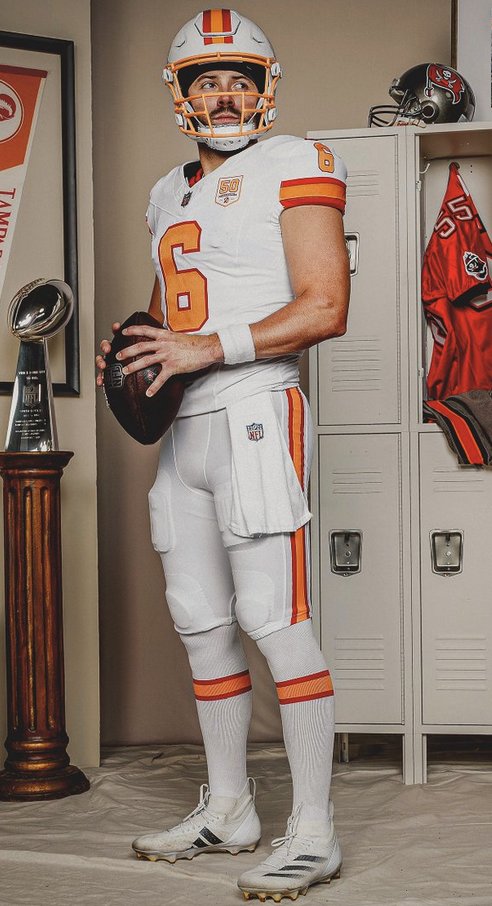 The orange sheen pants take another blah all white uniform and elevate it to an elite level. So much better.