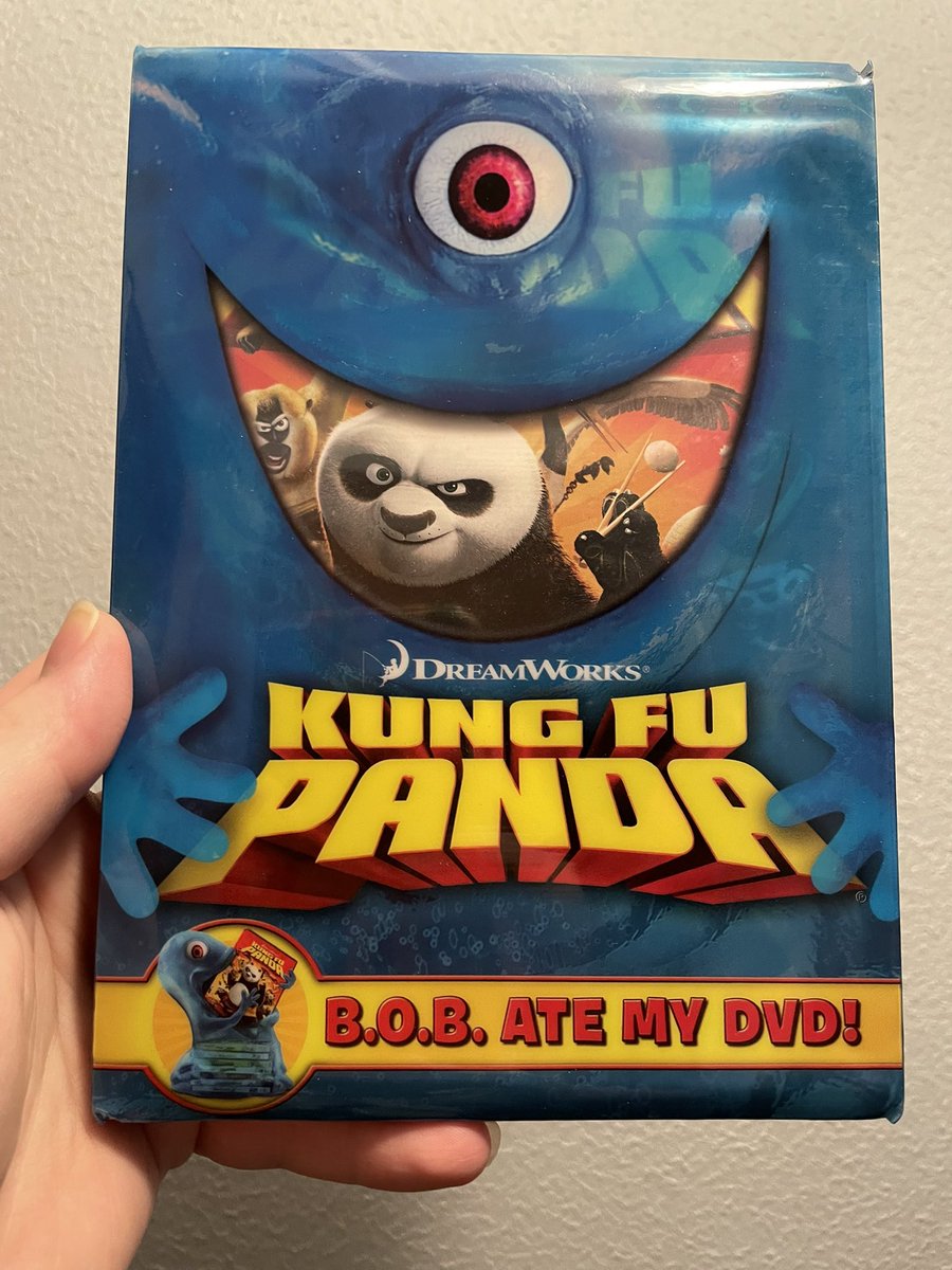KFP_Fanboy's tweet image. b.o.b. eating the kung fu panda dvd is canon because kung fu panda exists in the monsters vs. aliens universe