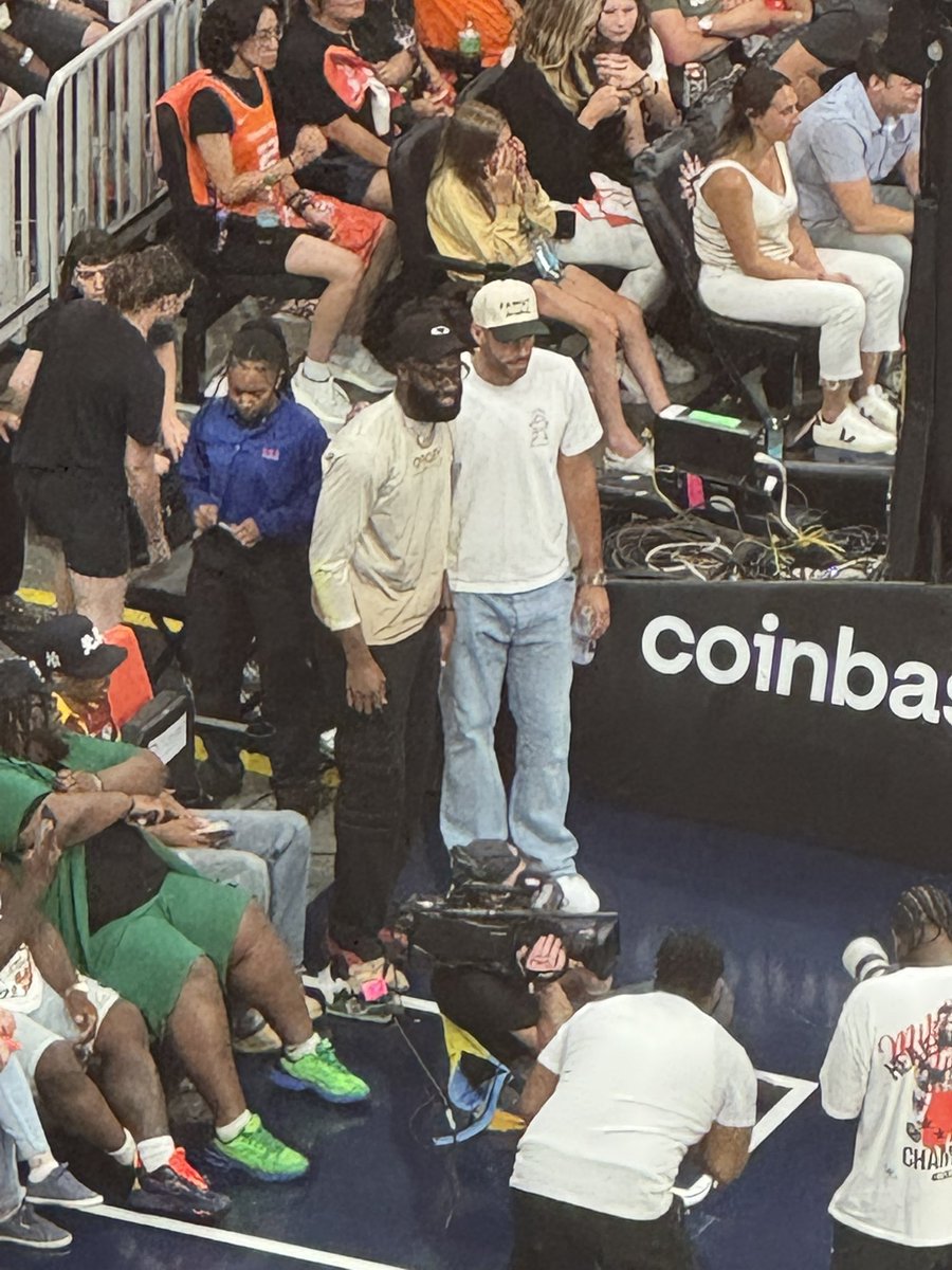 Jaylen Brown 🤝 Georges Niang