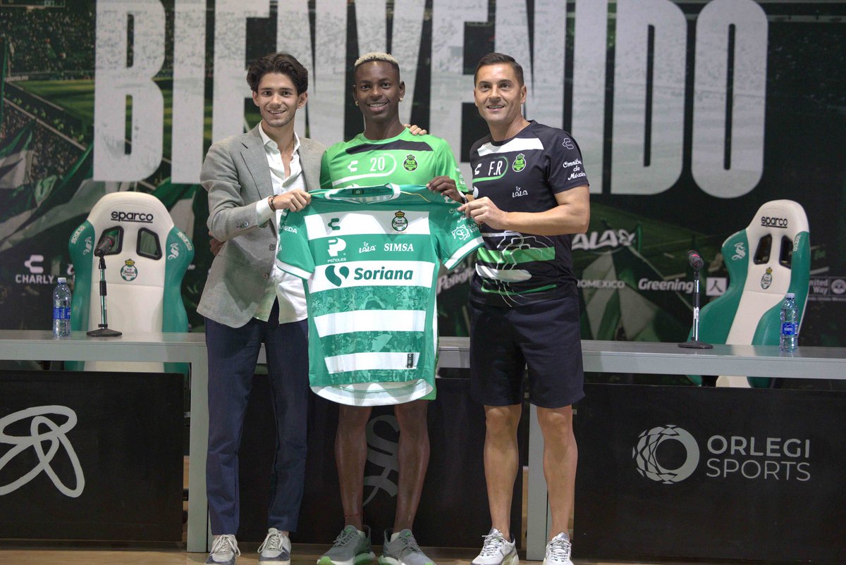 FABULOSOCHOY's tweet image. Fue todo en el mercado de pases para Santos Laguna. Aleco confirma que no van a ir por más refuerzos “Por el momento cerramos las filas”