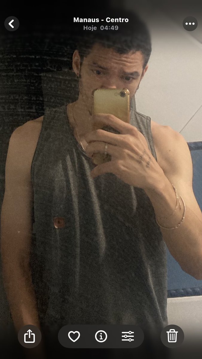 sinhamoco's tweet image. admita, você só pensa em mim