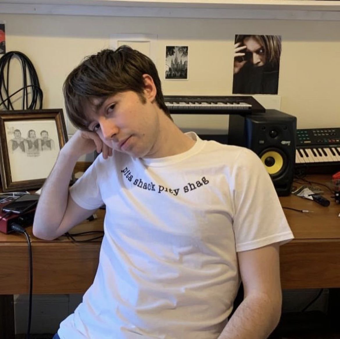 mattmaltesehq's tweet image. matt do something please