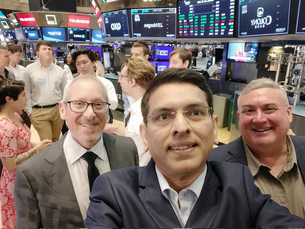 riteshkakkad's tweet image. Great to visit the iconic @NYSE & record a special episode with @FintechTvGlobal – thanks Vince Molinari for hosting me!
In exclusive episode, We discussed #RWA, #Stablecoins, and shared an exclusive roadmap update for the #XDCCommunity.
Also a pleasure meeting @KenChapman ,…