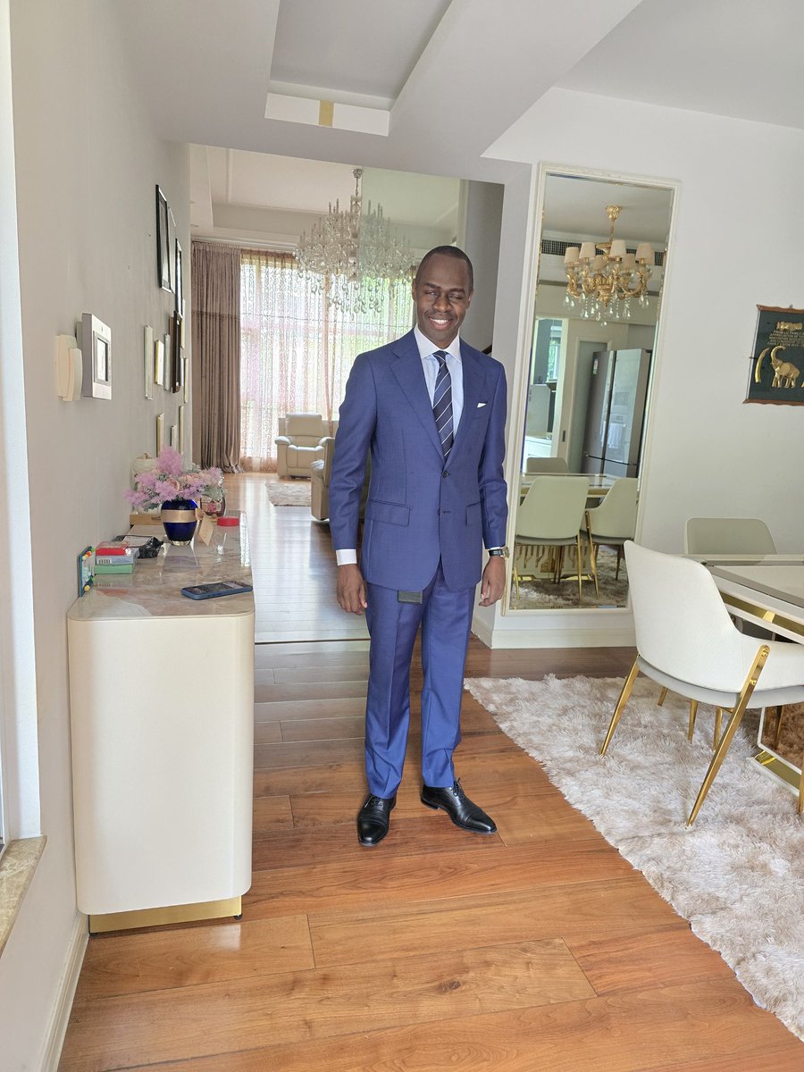 benchitunga's tweet image. This is the day which the LORD hath made; Let us go out there and try again. BC.