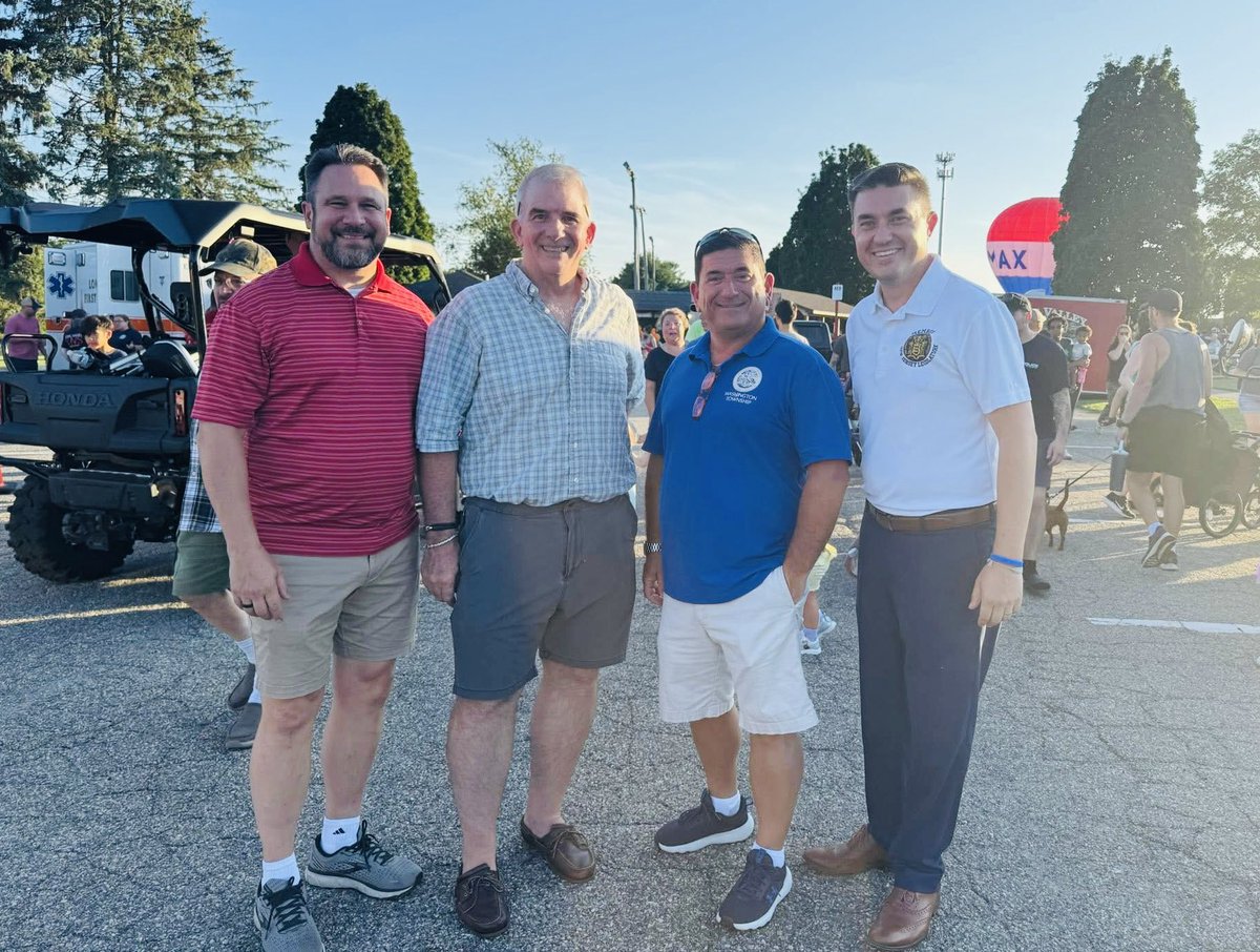 MikeInganamort's tweet image. Great to be back for this year’s Washington Township Night Out! As always, I enjoyed catching up with Mayor Mike Marino, Committeeman Matt Murello, and Committeeman Bill Roehrich.