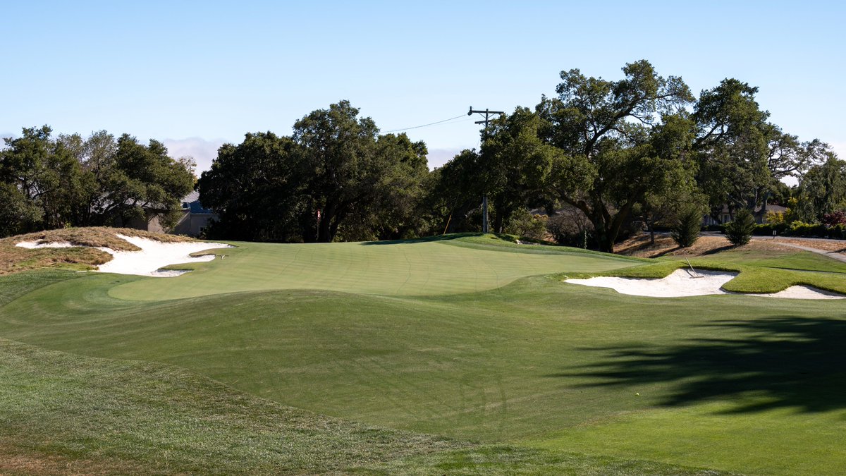 garrett_TFE's tweet image. Pasatiempo was the first great golf course I played, and it means a lot to me. Good to get back there yesterday and see the results of Jim Urbina's renovation. I think the rebuilt 15th, seventh, fourth, and 10th greens (in order below) turned out really well.