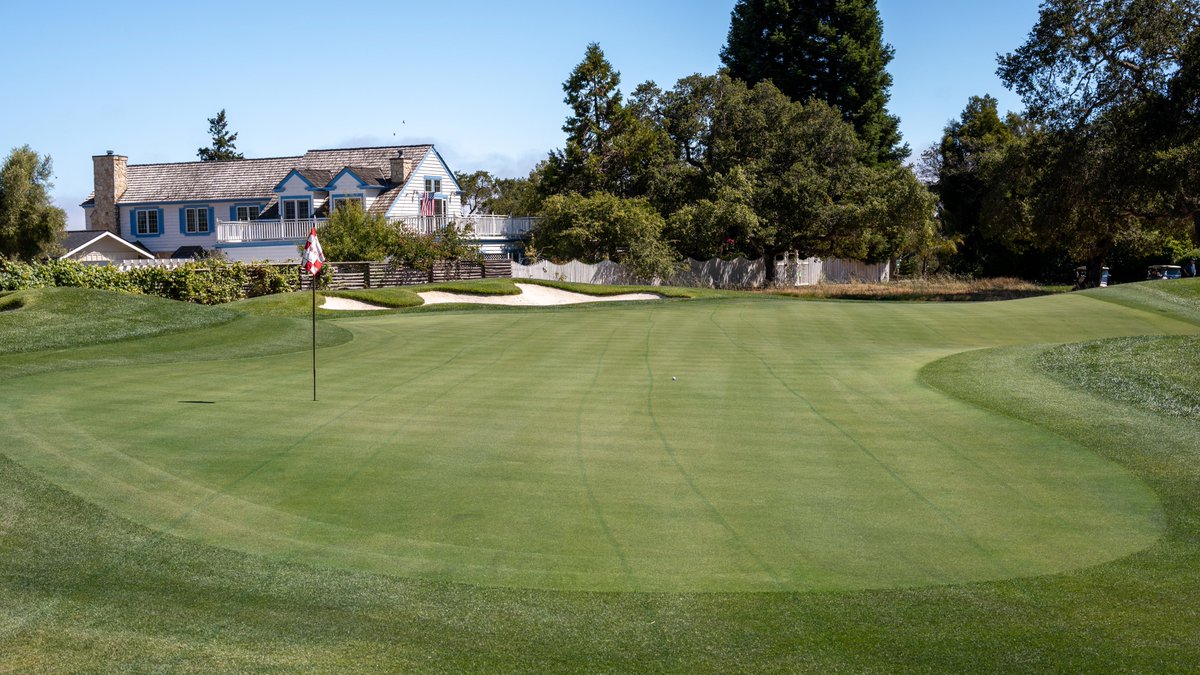 garrett_TFE's tweet image. Pasatiempo was the first great golf course I played, and it means a lot to me. Good to get back there yesterday and see the results of Jim Urbina's renovation. I think the rebuilt 15th, seventh, fourth, and 10th greens (in order below) turned out really well.