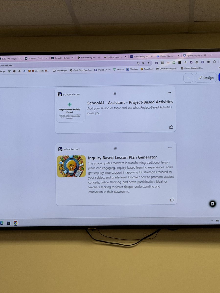 Learn_AndGo's tweet image. Diving into inquiry like 💡🤖📚! Had a blast co-facilitating our Cultivate session with AI + @wakelet magic with @mrs_anderson22 #FISDLearns #Cultivate25