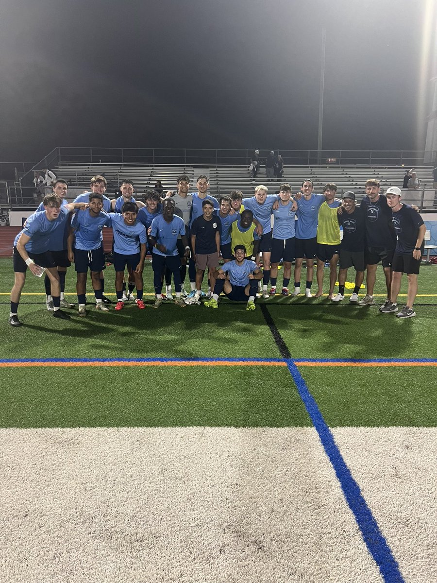 Great game from the boys in their playoff win! 👏👏👏