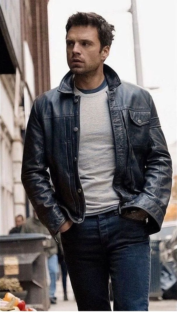 Sebswet_'s tweet photo. Well, we have a winner:

BUCKY’S JACKETS https://t.co/3hWkHeQTUU