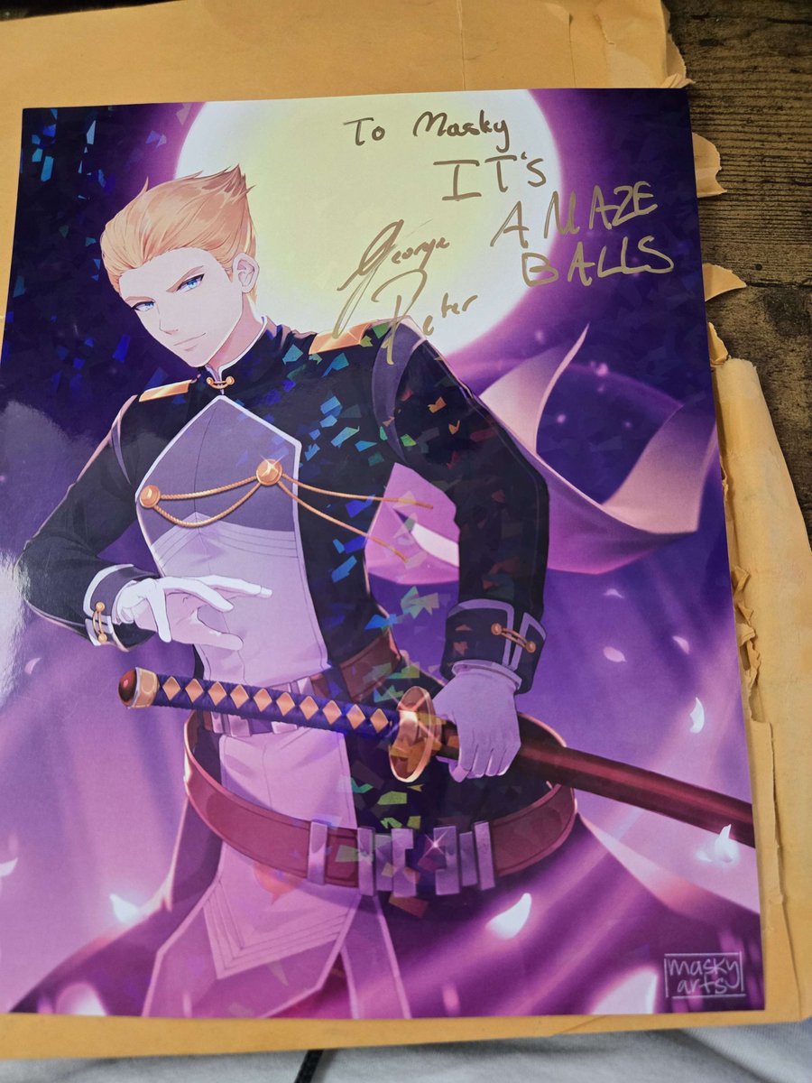 georgepetervo's tweet image. First print is in! These holographic ones look AMAZING! And of course, the first one is going to @maskyarts
More info coming soon on print sales!