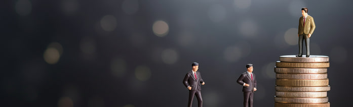 Each participant’s actions are executed via smart contracts, while legal and accounting validation occurs off-chain via certified experts.

Smart Contract Execution Principles:
• Conditional Automated Execution
• On-chain Transparency
• Off-Chain Legal Oversight