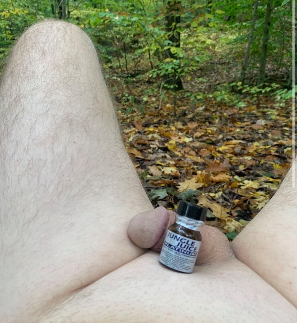 #CT #connecticut #fetish #bdsm #cnc #bondage #kinky wanna tie me up and use me.  I’ll be your popper pic. Gang bang me. Oink.