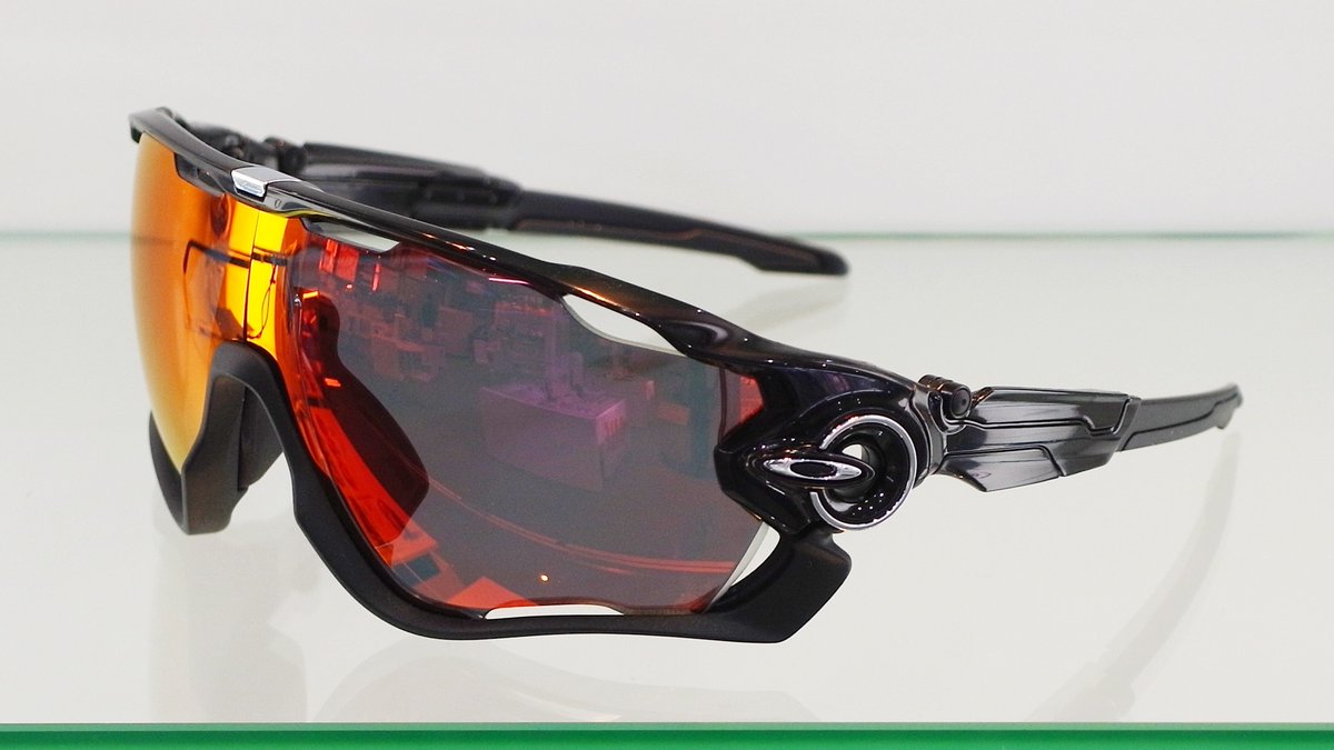 hayashimegane's tweet photo. ジュリアン・アラフィリップは2015年発売の #オークリー”ジョウブレイカー”を愛用!(現行モデル)
10年経ってもカッコ良く、機能的で何より度付き可能!
詳しくはこちら↓
https://t.co/phlBgObsm6
山口県防府市 #ハヤシメガネ #サングラス #OAKLEY #ICRX
7月は固定ポスト見るとおトク! https://t.co/BAqmFep0TQ