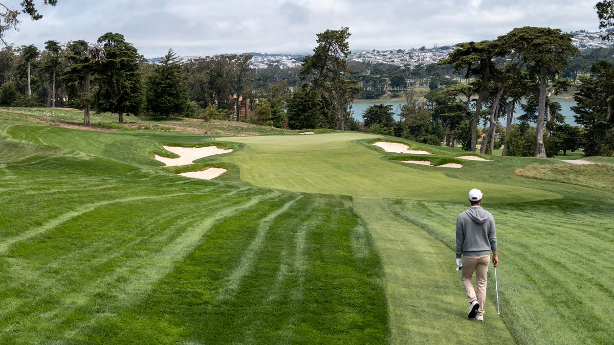 garrett_TFE's tweet image. Not going to lie and say I love the Olympic Club's Lake Course, but I respect it. It puts you in a cage match against the slope of the property, and if you're not a stellar player, you're probably going to lose.
Looking forward to this year's U.S. Amateur.