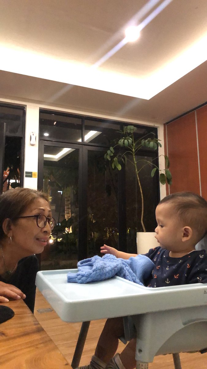 avicsp's tweet photo. kesayangan aku dan kesayangan oma🤍 https://t.co/6zke82xua5