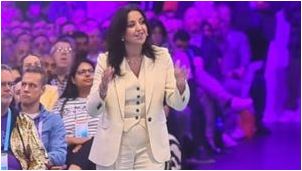 Enterprise_Time's tweet image. Bahrololoumi discussed the increasing importance of AI agents acting with greater autonomy in the workforce. shorturl.at/r1Izy #Salesforce #SalesforceDevs #SalesforceOrg