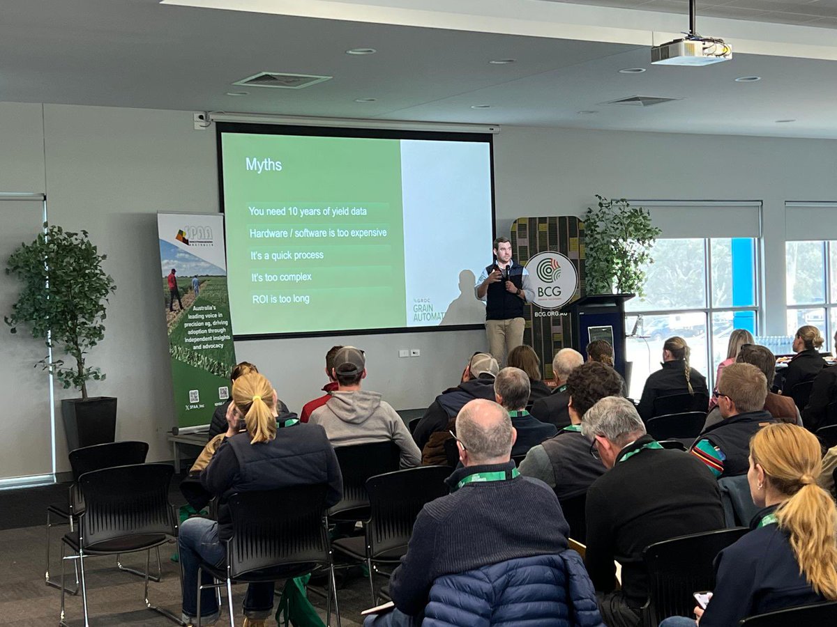 PrecisionAgAus(SPAA) (@spaa_inc) on Twitter photo Another smashing delivery of the #GrainAutomate workshop this morning by Ed Scott <a href="/soilpED/">Edward Scott</a> to a crowd of 120. We loved Ed’s footy analogy about building your dream team with layers - choose which layers to use and know the strengths of each layer! Another smashing delivery of the #GrainAutomate workshop this morning by Ed Scott <a href="/soilpED/">Edward Scott</a> to a crowd of 120. We loved Ed’s footy analogy about building your dream team with layers - choose which layers to use and know the strengths of each layer!