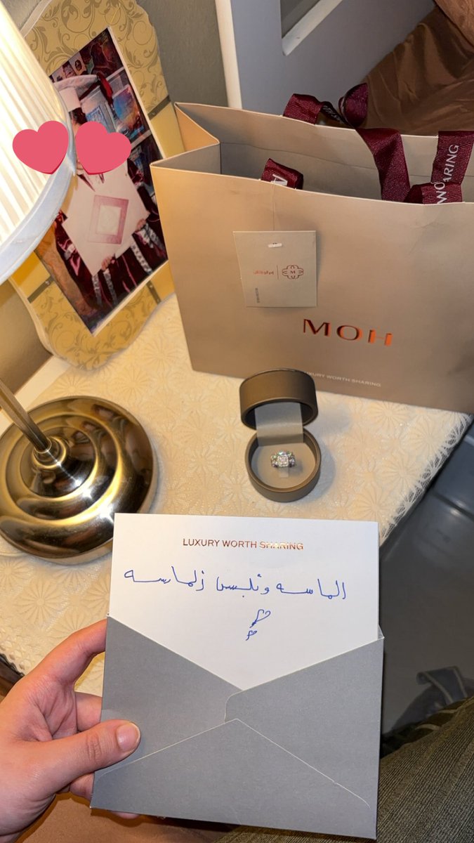Wd99h's tweet photo. ما توقعت إن  اغنيه من مجودي وقطعة  صغيرة تلم فيها كل هالفرحة والشعور الجميللل🫂❤️❤️❤️ https://t.co/e99588aoqh