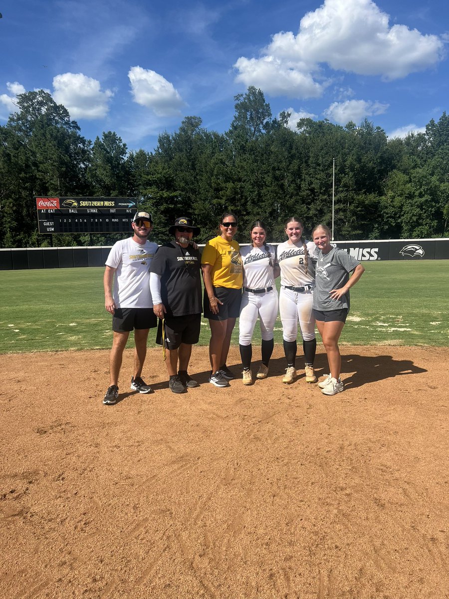 Stella Ray Spriggs (@stellaspriggs4) on Twitter photo Thank you Southern Miss for a great day at camp!
<a href="/BSherSB/">Barb Sherwood</a> <a href="/ExtraInningSB/">EXTRA INNING SOFTBALL</a> <a href="/NataliePooleUSM/">Natalie Poole</a> <a href="/ElzeyMatt/">The Coach</a> <a href="/PeytonElzey11/">Peyton Elzey</a> Thank you Southern Miss for a great day at camp!
<a href="/BSherSB/">Barb Sherwood</a> <a href="/ExtraInningSB/">EXTRA INNING SOFTBALL</a> <a href="/NataliePooleUSM/">Natalie Poole</a> <a href="/ElzeyMatt/">The Coach</a> <a href="/PeytonElzey11/">Peyton Elzey</a>