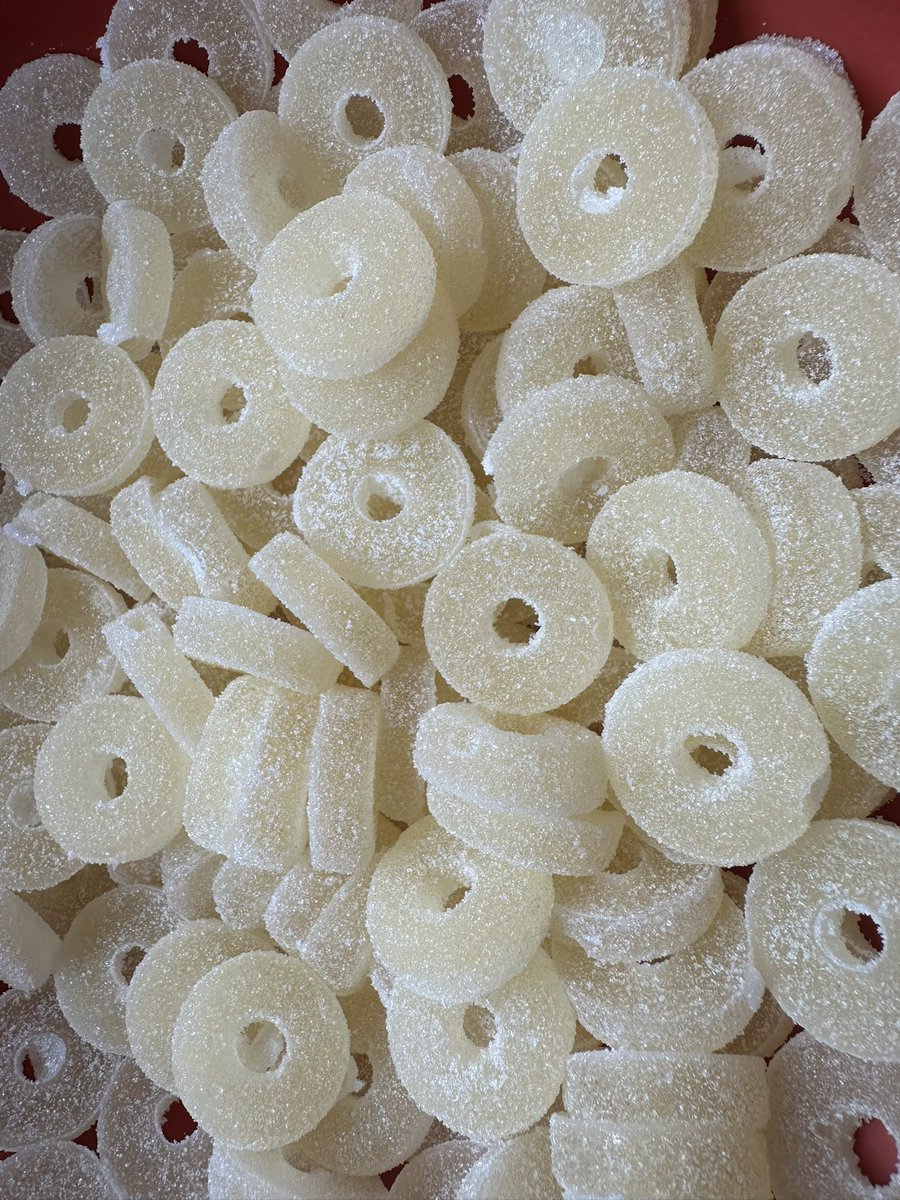 jellywizard707's tweet image. Sour Pineapple Ringz 😤