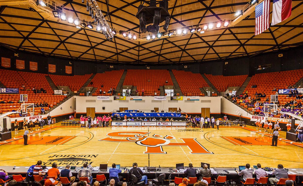 ty3on_'s tweet image. Blessed to receive a Division 1 offer today from Sam Houston State University 🐾
Grateful for the opportunity — the journey continues! #AGTG
@BearKatsMBB @Hoops2027 @CoachAMFobb06 @KenStephens716 @bigsloan32 @djones8301 @RcsSports
#RecruitCP #EatEmUpKats #NextUp #2027Prospect