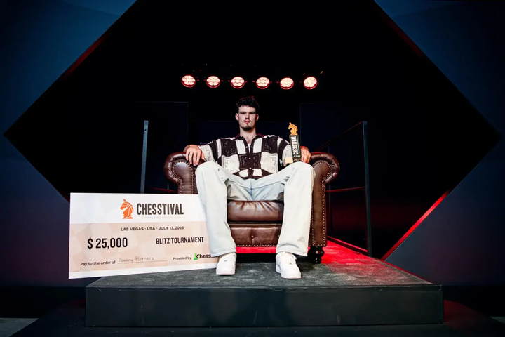 Magnus Carlsen is a huge Warriors fan, and Quinten Post is now the chess grandmaster of the NBA  

Talked with Post about how chess runs deep in his blood, challenging a G.O.A.T. and being the biggest winner of summer league without being able to play nbcsportsbayarea.com/nba/golden-sta…