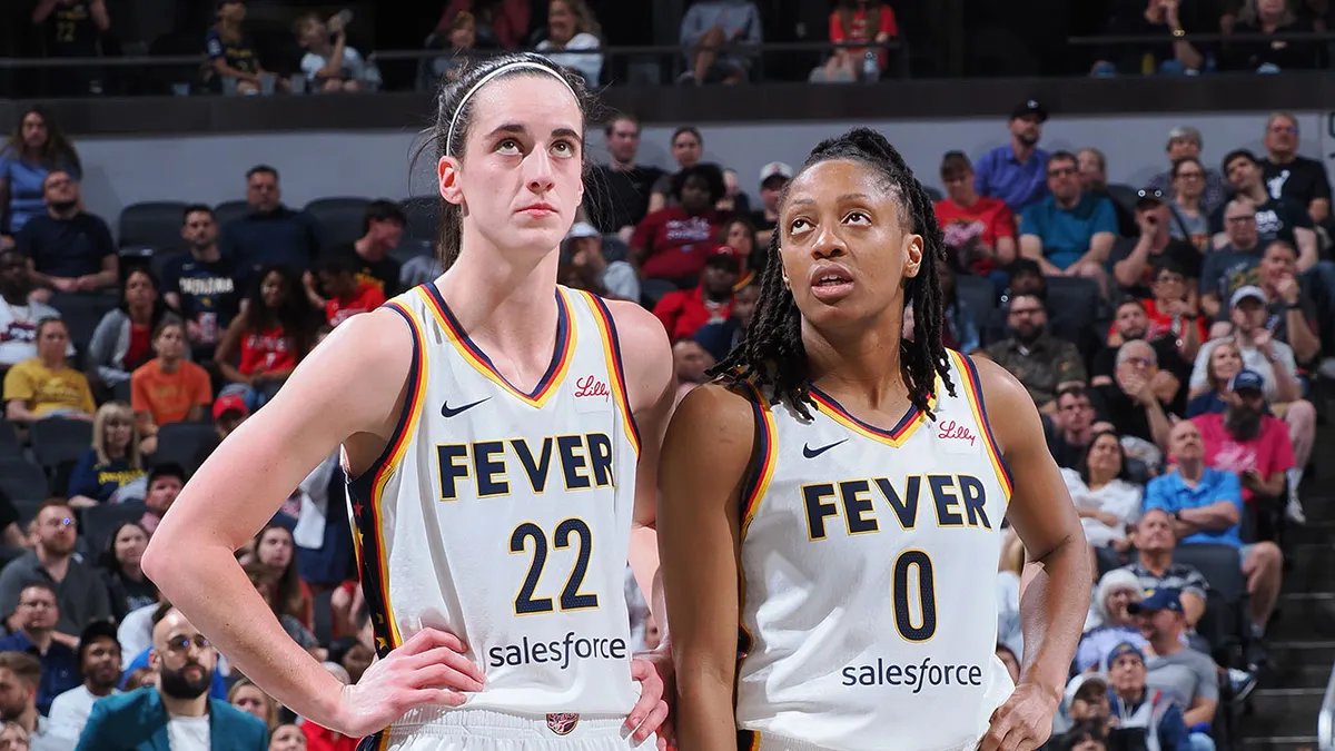 Caitlin finally brought her offense to the game to help Kelsey out to close out the pesky little Connecticut Sun

Bout dam time. CC actually hit a 3ball tonight and is something like 2 for 36 from deep on the road this season. 

Ion wanna hear no shit about "best shooter" until