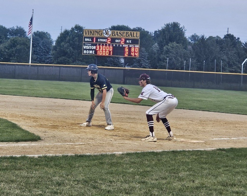 Cougars win! Baseball defeats Grundy Center in substate final action to advance to the <a href="/IHSAA/">IHSAA</a> state tourney! Good luck, Cougs! #chscougs #wdbqschools #ihsaa
