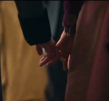 itssichemm's tweet photo. It’s giving Kate and Anthony 🥹#thebuccaneers https://t.co/ycalMX8uiF