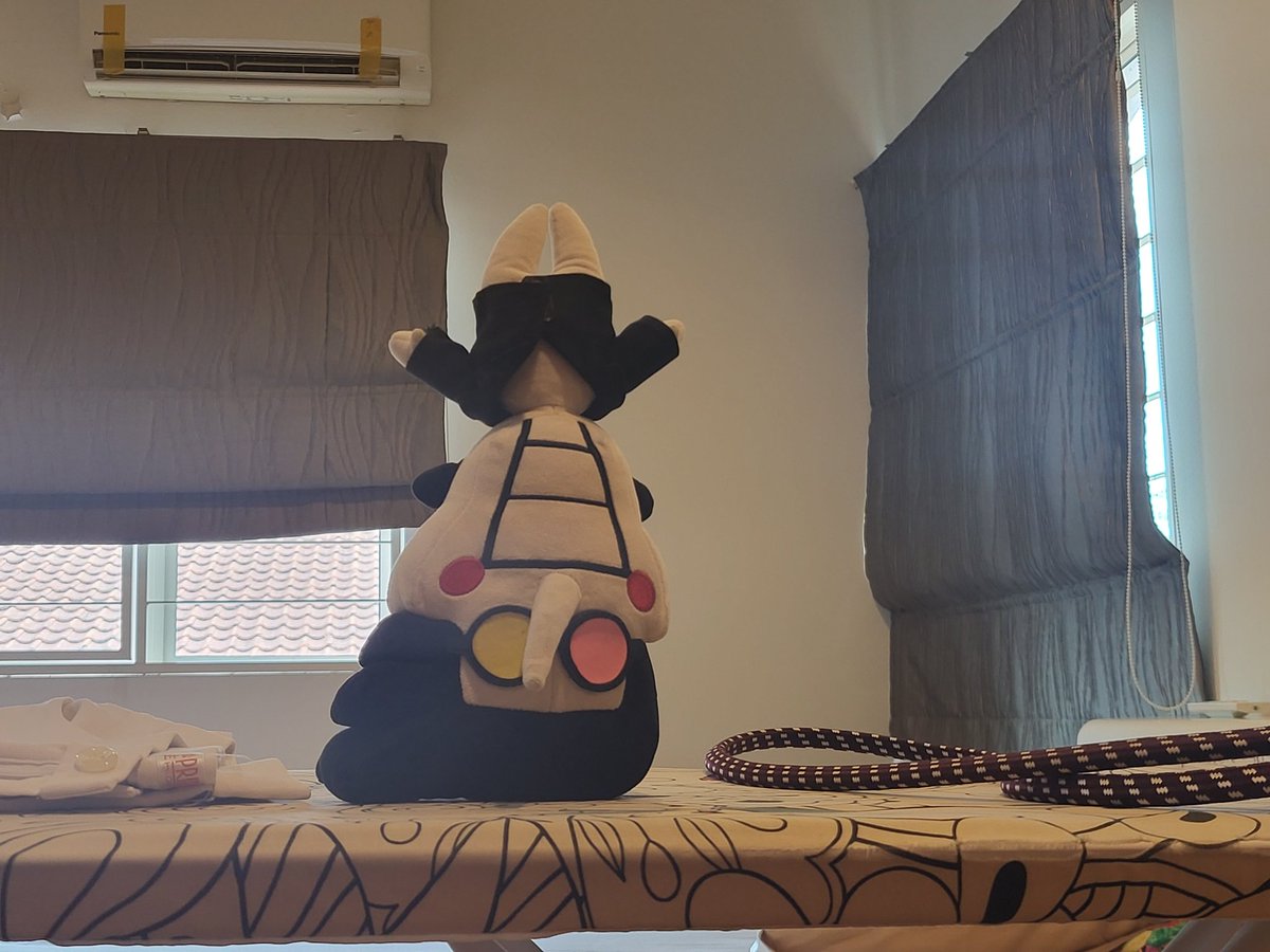 styluskey's tweet image. King of the world